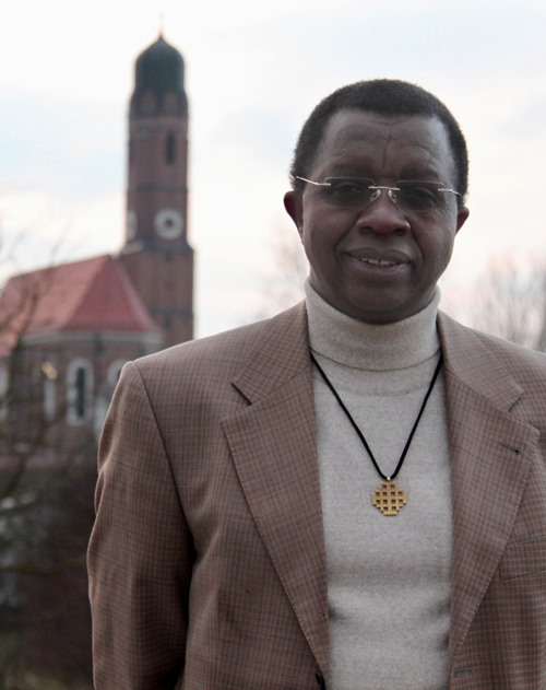 Pfarrer BGR Dr. Benjamin Kasole Ka-Mungu Pfarrer BGR Dr. Benjamin Kasole Ka-Mungu